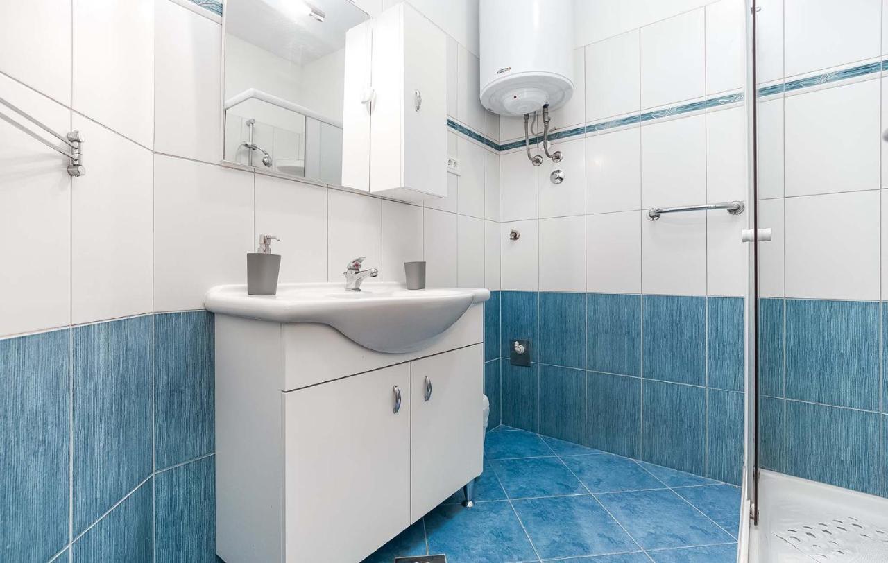Branka Apartment Porec Bagian luar foto